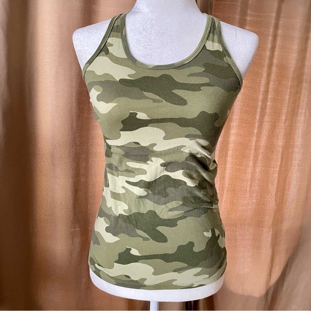 Old Navy Y2K Green Stretchy Comfy Camo Tank Top Size 12-14 Small